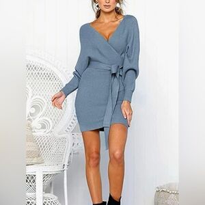 [Brand New] Selfie Leslie Knit Dress Sexy Cocktail Batwing Long Sleeve Backless